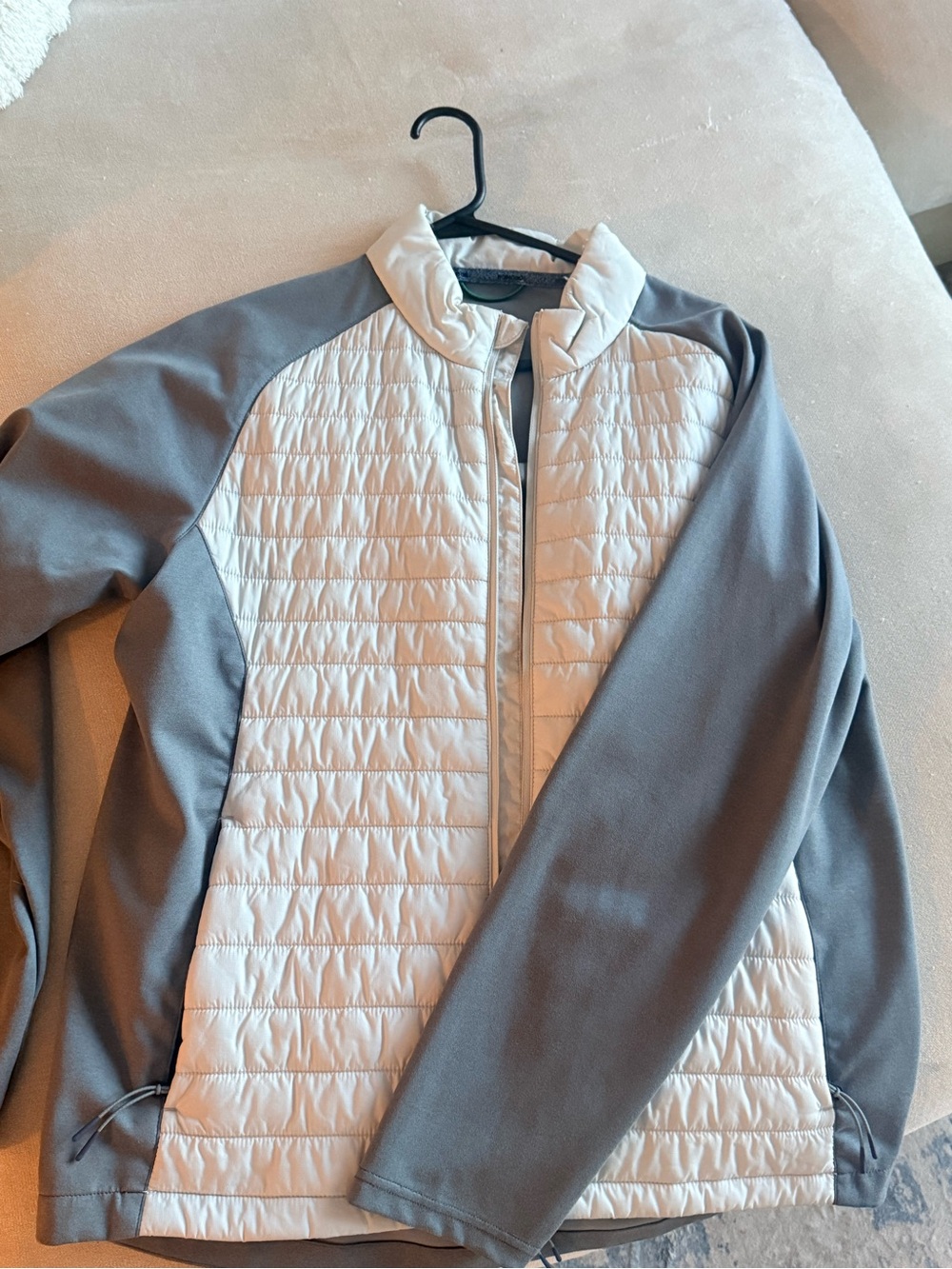 Bonobos Quilted Front Jacket in White and Light Gray